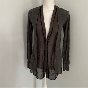 5/$25 - Simply Vera button down cardigan